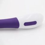 Vibrador Varita Recargable – 12 Modos, Silicona + ABS (USB) - Imagen 3